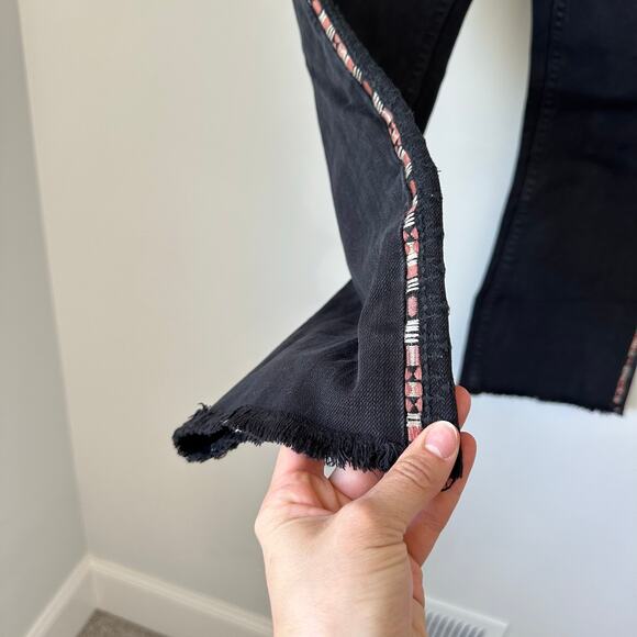 JOHNNY WAS Cropped Baby Boot Embroidered Stripe Raw Hem Jeans Black 29 - Picture 5 of 9